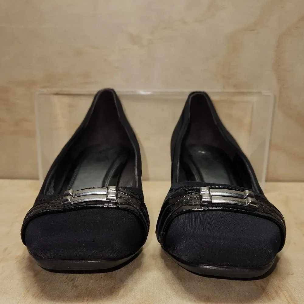 Life Stride Gratitude Black Wedge Shoes Women 10 Silver Metal Accent 1.75” Heel